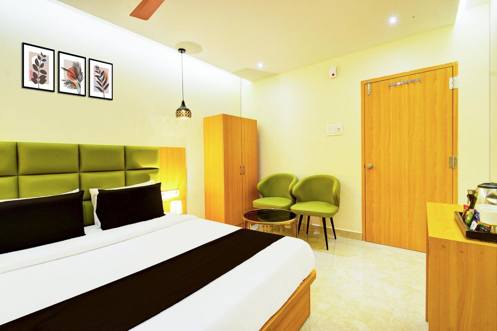 Hotel O Svs Suites Luxury Rooms Trimulgherry Ngoại thất bức ảnh