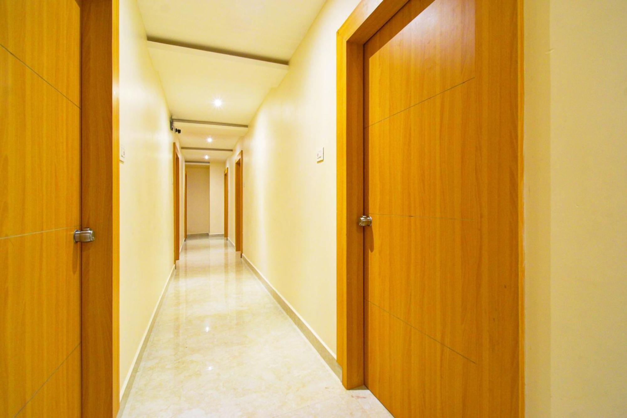 Hotel O Svs Suites Luxury Rooms Trimulgherry Ngoại thất bức ảnh