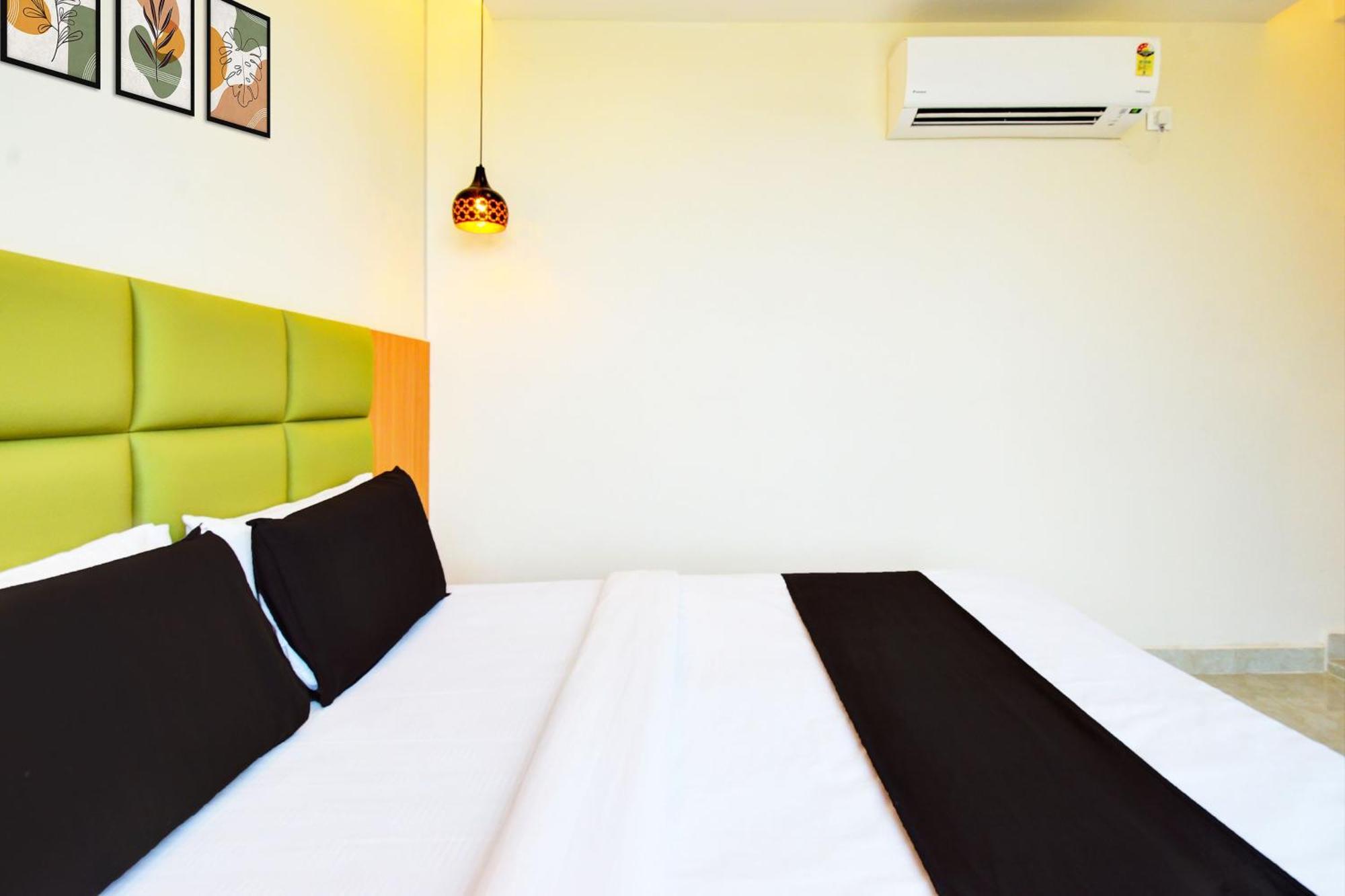 Hotel O Svs Suites Luxury Rooms Trimulgherry Ngoại thất bức ảnh